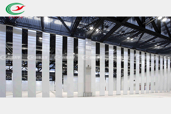 聲學活動隔斷超高型