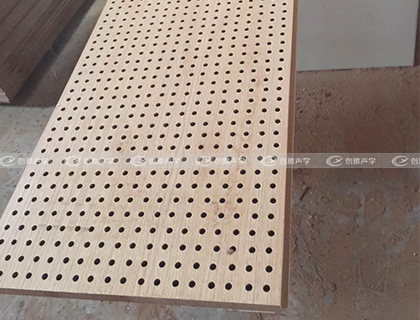 穿孔吸音闆的尺寸及安裝注意事項